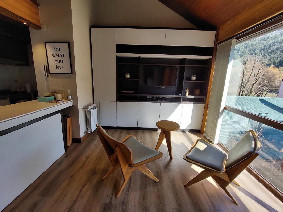Monoambiente De Diseno Unico, Muy Calido Y Bien Ubicado. 18V2 Daire San Martín de los Andes Dış mekan fotoğraf
